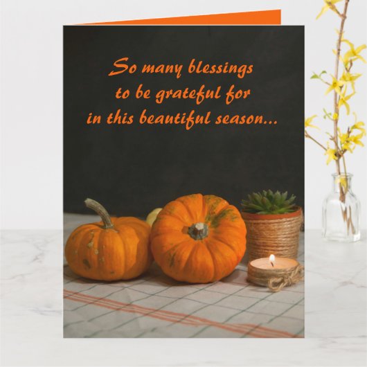 Editable Pumpkins Plant and Candle Thanksgiving カード (黄色い花)