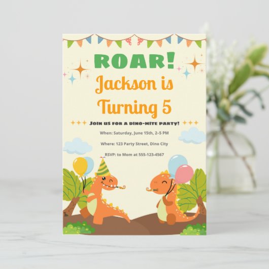 Editable Roarsome Dinosaur Birthday Invitation 招待状 (スタンド正面)