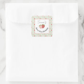 Editable Square Strawberry Gingham 1st Birthday スクエアシール