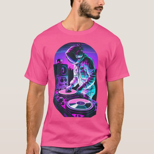 Edmグラフィック蒸気の宇宙Dj Djingクール宇宙飛行士 Tシャツ (正面)