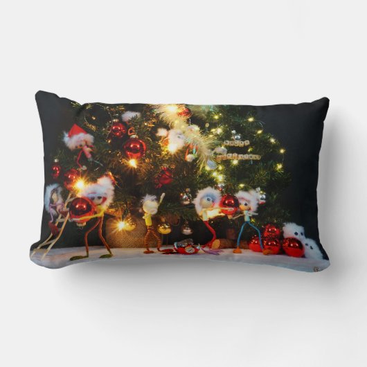 Een zoekplaatje met diverse Kerst optuig Fubby's. ランバークッション (正面)