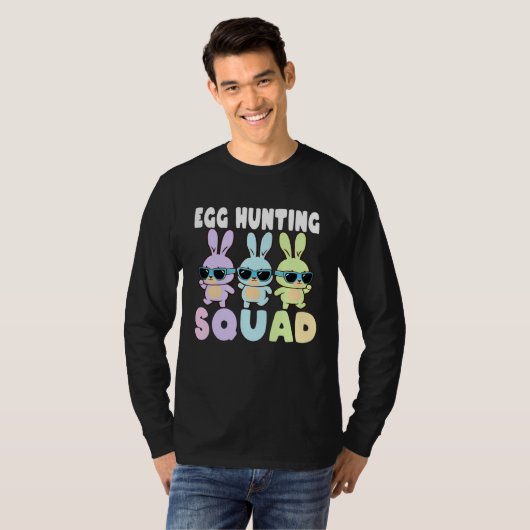 Egg Hunting Squad  Easter Bunnies Egg Hunt Tシャツ (正面フル)