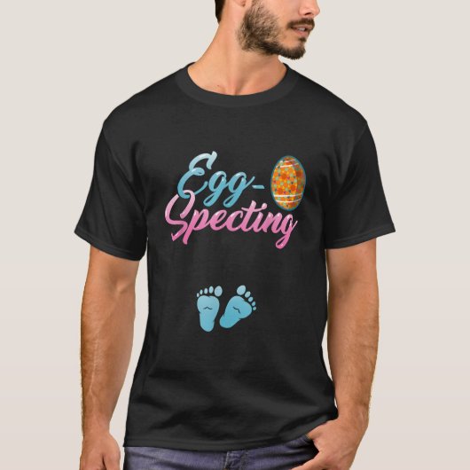 Egg Specting Easter Pregnancy Announcement Reveal  Tシャツ (正面)