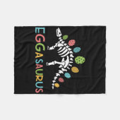 Eggasaurus Easter Stegosaurus Dinosaur Boys Kids T フリースブランケット (正面(横))