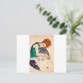 Egon Schiele – 脚を上げて座る女描性 ポストカード (スタンド正面)