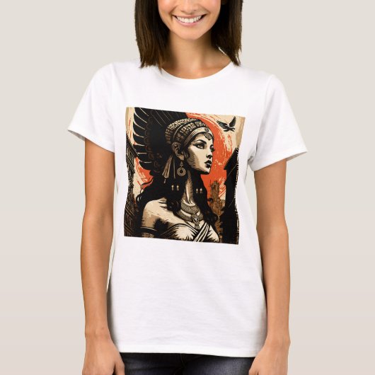 Egyptian goddess Isis in the city Tシャツ (正面)