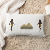 “Egyptian Guardians Pillow | Ancient Pyramids & Ki ランバークッション (ブランケット)
