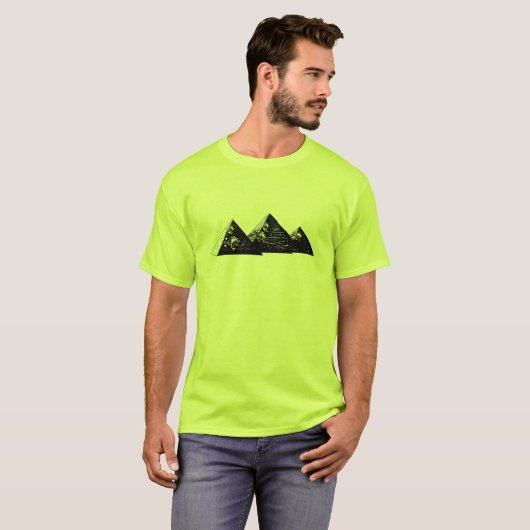 Egyptian pyramids tシャツ (正面フル)