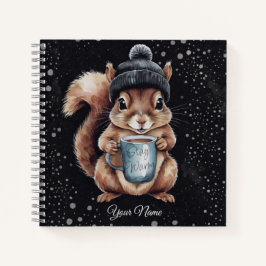 Eichhörnchen mit Tasse und Schnee „Stay Warm“ ノートブック