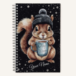 Eichhörnchen mit Tasse und Schnee „Stay Warm“ ノートブック