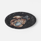 Eichhörnchen mit Tasse und Schnee „Stay Warm“ ペーパープレート (アングル)