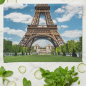 Eiffel Tower View from Champ de Mars Public Park キッチンタオル (折り畳み)
