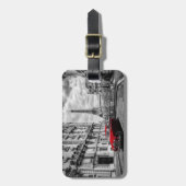 Eiffleタワーの黒、白および赤 ラゲッジタグ (正面縦)