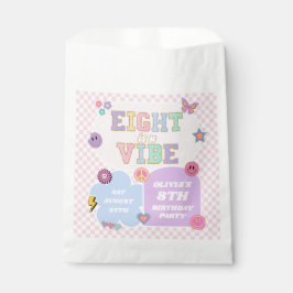 Eight Is A Vibe 名門私立校風の Patch 8th Birthday Party フェイバーバッグ