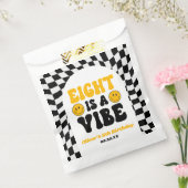 Eight Is A Vibe Retro Eighth 8th Birthday Party フェイバーバッグ (封をした状態)