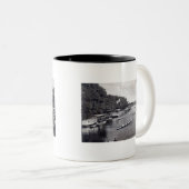 Eightsの乗組員のロウイング、オックスフォードイギリスのヴィンテージ ツートーンマグカップ (正面右)