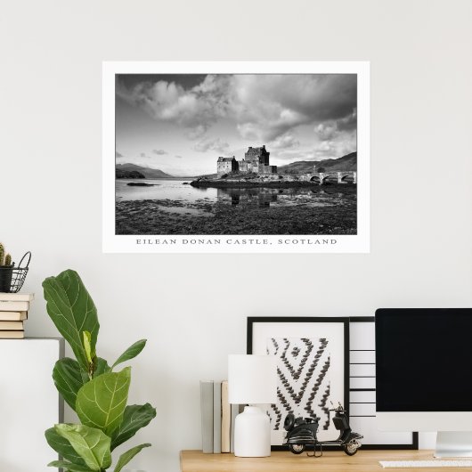 Eilean Donan Castle, Scotland ポスター (ホームオフィス)