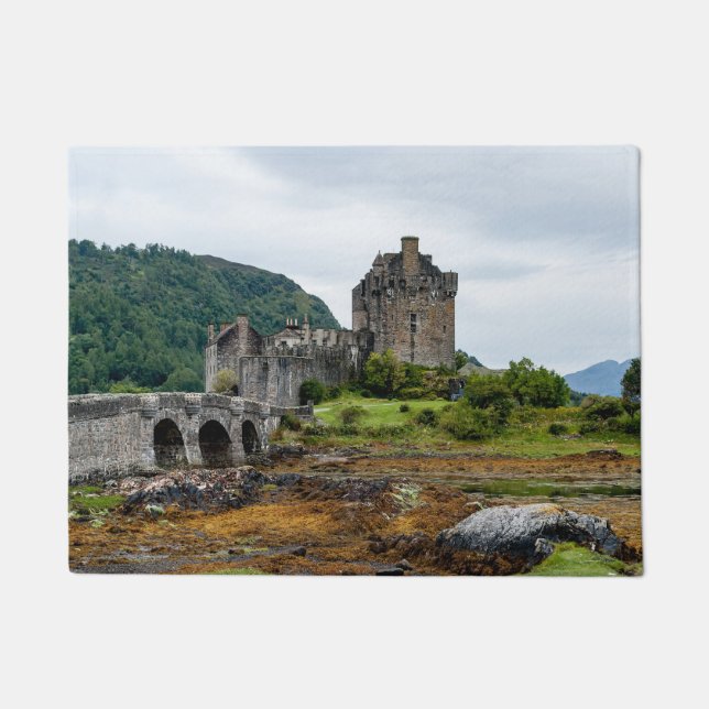Eilian Donan Castle, Loch Duich – スコットランド，英国 ドアマット (正面)