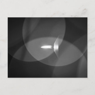 Eine brennende Kerze ポストカード