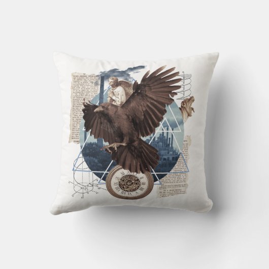 Eine schöne Collage mit Adler    クッション (裏面)