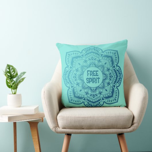 Eira Mandala Personalized Throw Pillow クッション (椅子)