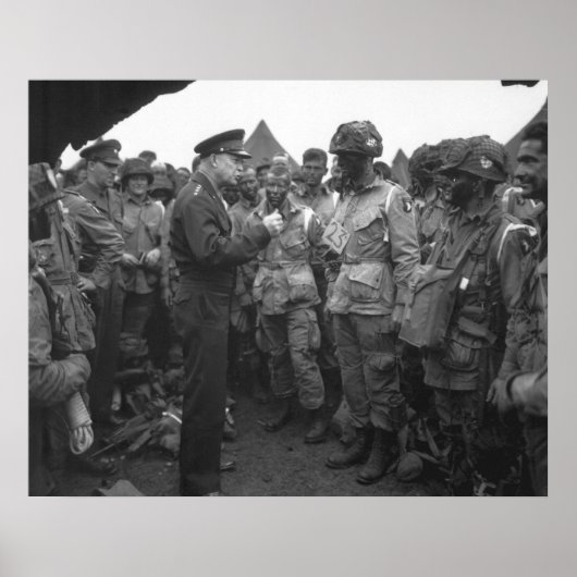 Eisenhower and the Airborne ポスター (正面)