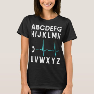 EKG Alphabet Heartbeat Line Doctor Cardiology Nurs Tシャツ