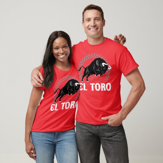 ElトロBullメキシコ文化スペイン人のTシャツ Tシャツ (ユニセックス)