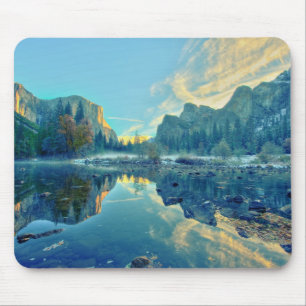 El Capitanおよび3人の兄弟の反射 マウスパッド