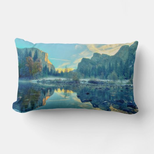 El Capitanおよび3人の兄弟の反射 ランバークッション (正面)