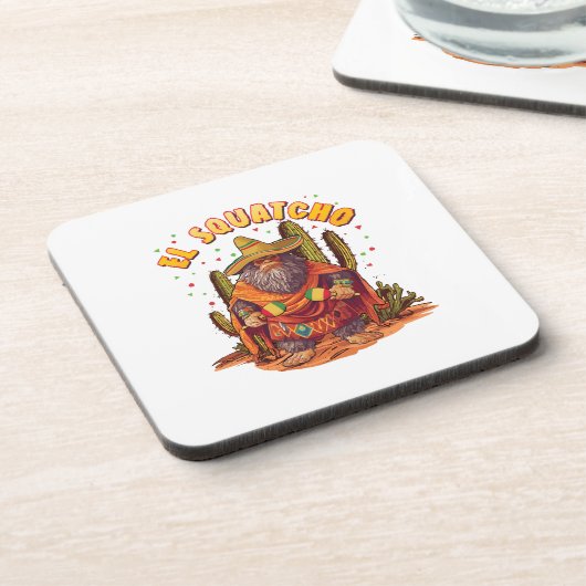 El Squatcho Bigfoot with Maraca, Sombrero and Ponc コースター (左側)