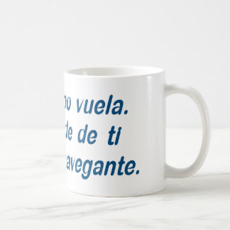 El tiempo vuela. Depende de ti ser el navegante. コーヒーマグカップ