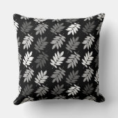 Elder Leaf Pattern Black White Grey クッション (裏面)