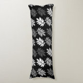 Elder Leaf Pattern Black White Grey ボディピロー (正面縦)