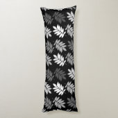 Elder Leaf Pattern Black White Grey ボディピロー (裏面 (縦))