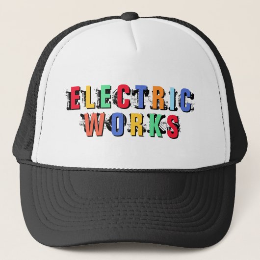 Electric Works™ Messed Up Trucker Hat キャップ (正面)