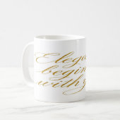 Elegance Begins With You – Gold Calligraphy コーヒーマグカップ (正面左)