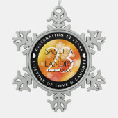 Elegant 23rd Imperial Topaz Wedding Anniversary スノーフレークピューターオーナメント (正面)