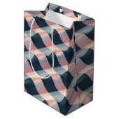 Elegant 3D Wave Pattern in Teal, Rose, and Cream ミディアムペーパーバッグ (裏面アングル)