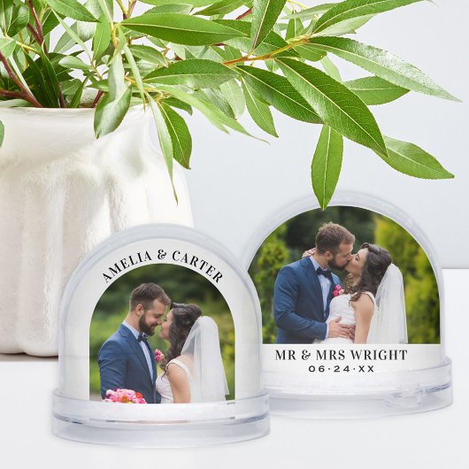 Elegant Arch Wedding Photo Snow Globe