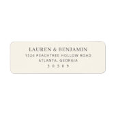 Elegant Beige Minimalist Typographic ラベル (正面)