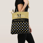 Elegant Black And Gold Diamond Pattern Monogrammed トートバッグ (クローズアップ)