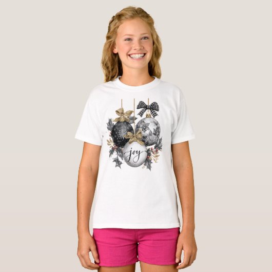 Elegant Black and White Christmas Ornaments  Tシャツ (正面フル)