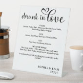 Elegant Black and White Drunk in Love Wedding Menu 台座サイン (インサイチュ)