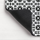 Elegant Black and White Geometric Pattern マウスパッド (コーナー)