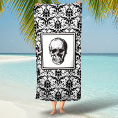 Elegant Black And White Gothic Damask Skull ビーチタオル