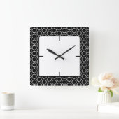 Elegant Black and White Petal Mandala Pattern スクエア壁時計 (ホーム)