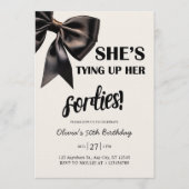 Elegant Black Bow 50th Birthday Invitation 招待状 (正面)