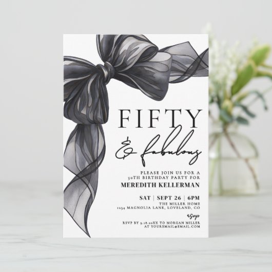 Elegant Black Bow Fifty & Fabulous 50th Birthday 招待状 (スタンド正面)
