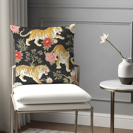 Elegant Black Chinoiserie Tiger and Peony Pattern クッション